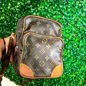 Louis Vuitton crossbody
